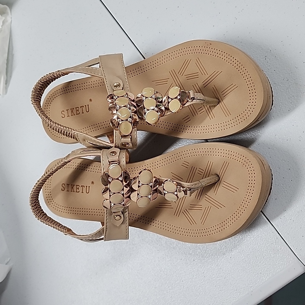 SIKETU Sandals